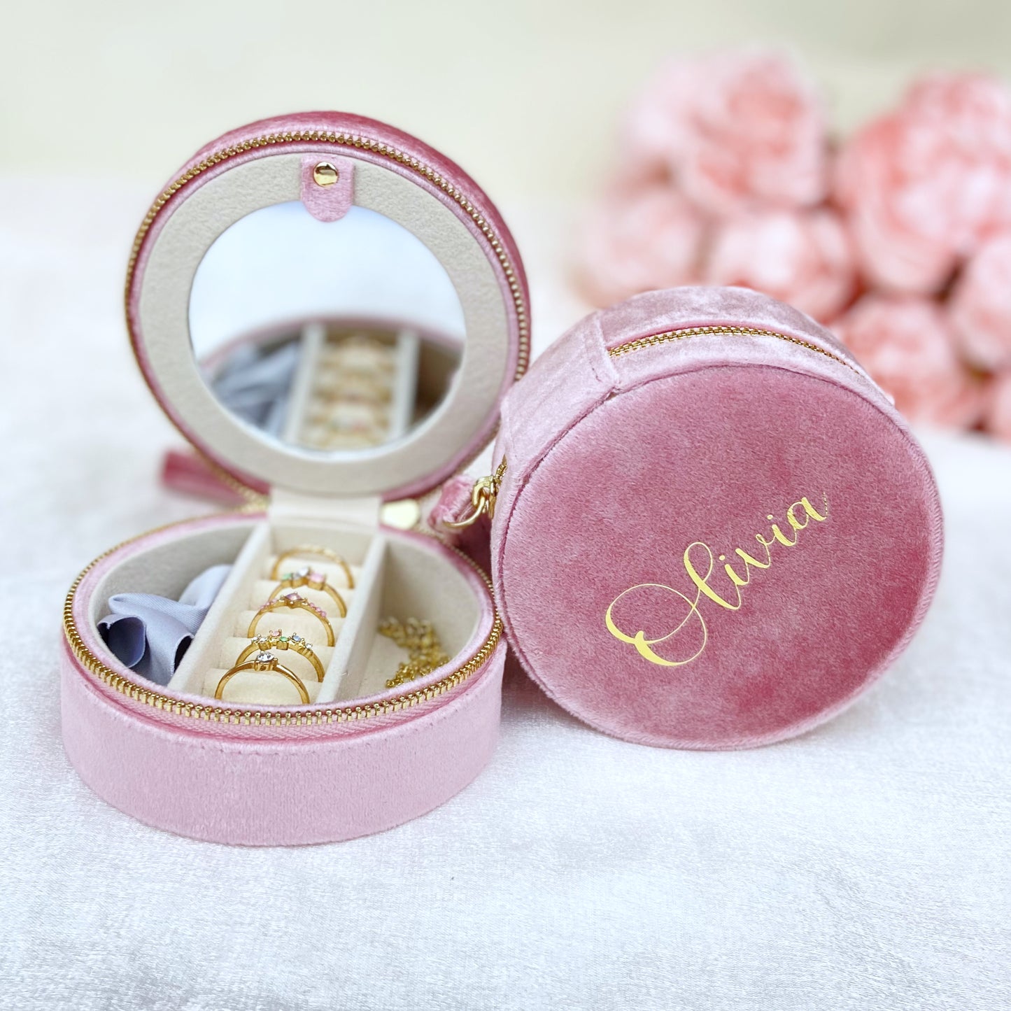 Personalised Velvet Jewellery box - Round